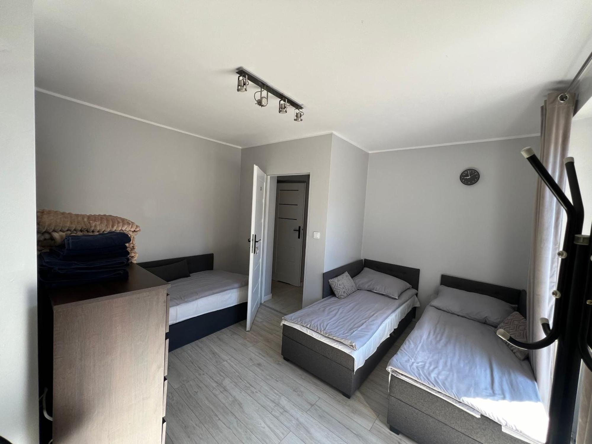 Przytulny Zakatek Aparthotel Zerniki Wroclawskie Екстериор снимка